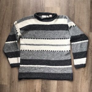 Easywear sweater oversized small